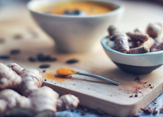 Turmeric root and powder
